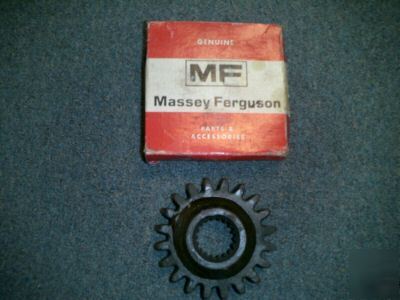 Massey ferguson 1100 series corn head spur gear orig.