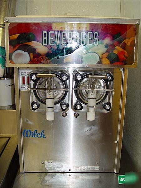 Wilch twin frozen beverage freezer / dispenser 3312 