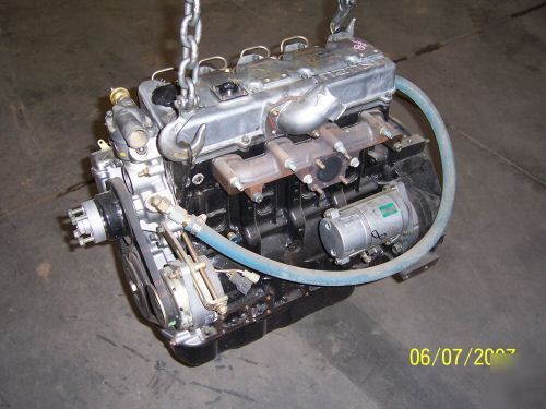 4-cyl izuzu model aa-4LE2 diesel engine complete