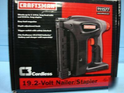 Craftsman 19.2 v cordless nailer stapler euc 911577