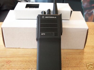 Motorola MTX8000 trunked portable radio- great 