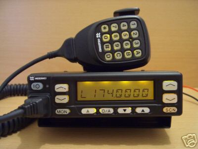 Vhf/uhf 30W mobile transceiver / radio