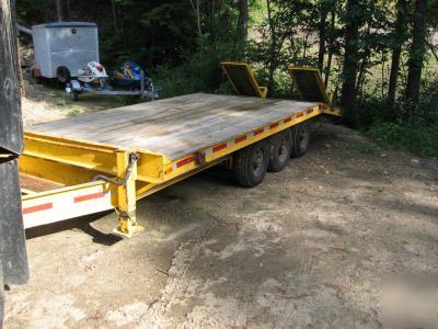 '75 horst restored 20000LB (10 ton) equipment trailer