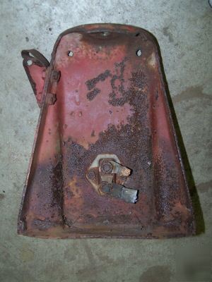 Rear gas tank support for farmall m