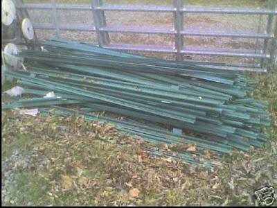 Galvanized wire fencing