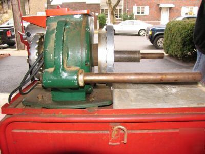 Collins 11A pipe threader with rigid accessories