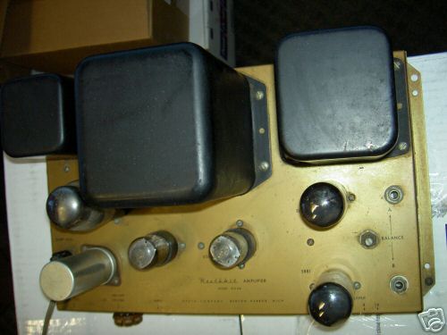 Heathkit W4AM-single-chassis 20-watt amplifier