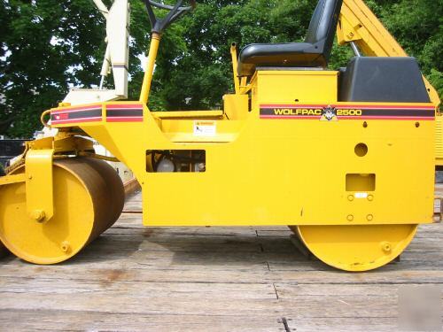 1996 stone wolfpac 2500, 1.5 ton roller