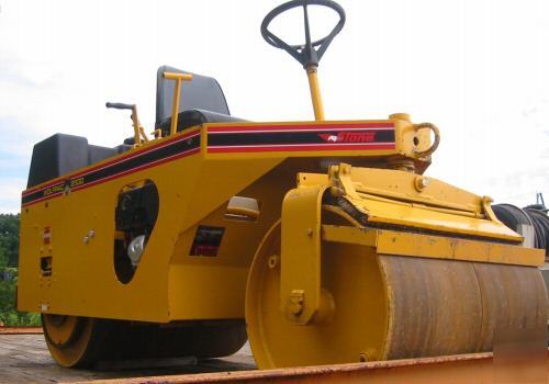 1996 stone wolfpac 2500, 1.5 ton roller