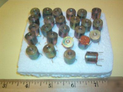 25 precision pots 1K-ohm 1/2W PZ1U1021 (nos)