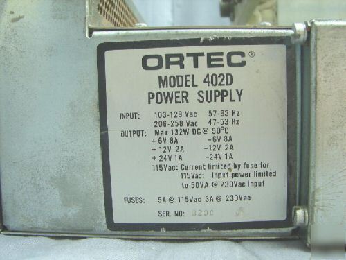 Ortec model 402D mainframe w/4001A bin module