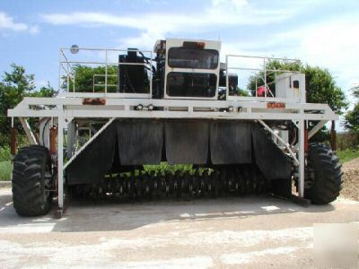 230094 scarab windrow machine compost composting 