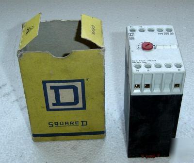 New in box square d on-delay timing relay 9050 ded 30