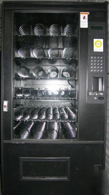 Ams model 35-632 32 select snack vending machine