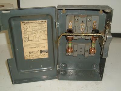 I-t-e safety switch 240 v 60 amp sn 322