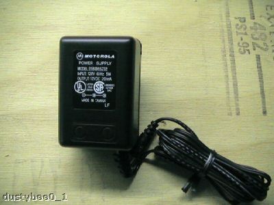 Motorola 12 volt dc, 200 ma, 5W, power supply, nip