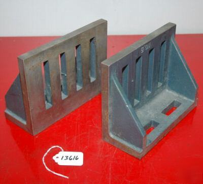 Pair of no. 5 right angle plates 7 x 3 x 5-1/2 inches: 