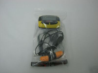 Nascar race scanner yellow raceceiver 1600 w/ earbuds 
