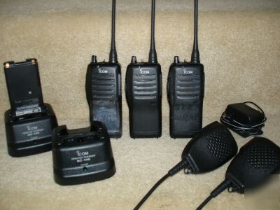 ~~3 icom ic-F21S radios ~~