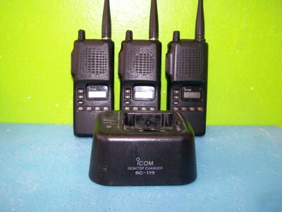3 vhf icom ic-F3S-2 5 watt 32 channel w/bc-119 charger