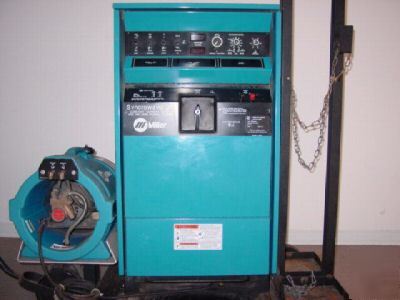 Miller welder w/coolmate 4 cc ac/dc tig syncrowave 351