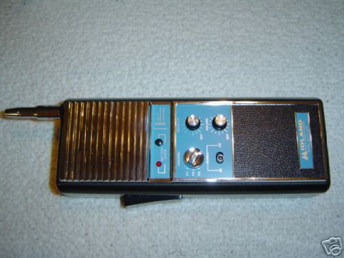 Nos midland 75-764B hand-held 3 ch. cb radio, vintage