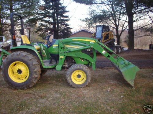 2006 john deere 4520 4X4 tractor 7 implement attachment