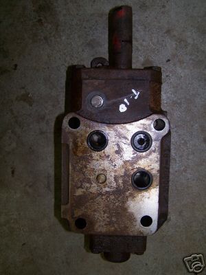 Hydraulic valve for farmall ih 560
