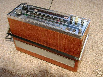 Vintage normende globe traveler pro shortwave radio