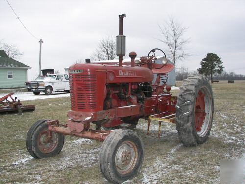 Farmall m, 1942, wide front end,3 point , power steerin