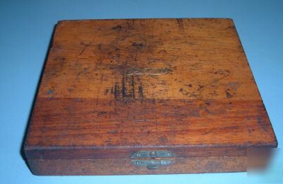Lufkin saginaw mi depth micrometer in wood box no 515N