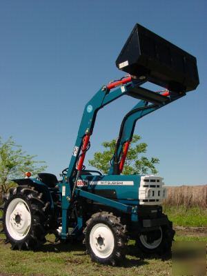 Mitsubishi compact tractor 4CYL diesel 4WD 31HP loader