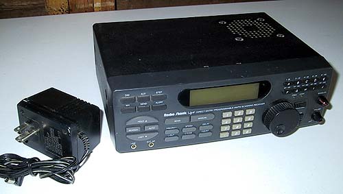 Radio shack pro-2036 200 channel digital scanner