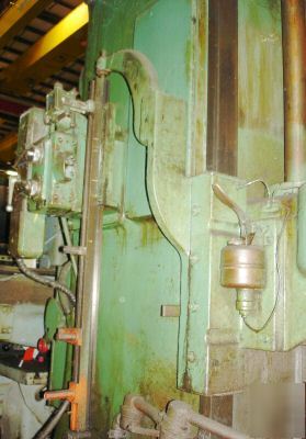 Barnes hydram 21IN single spindle hydraulicdrill press