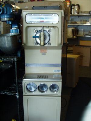 Taylor 331-12 slush/margarita machine
