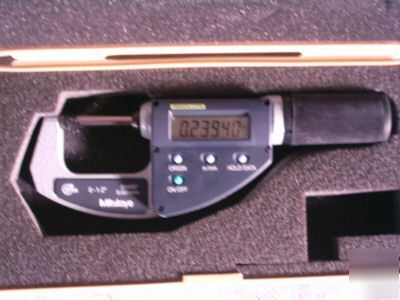 Mitutoyo digital micrometer 293-676 0-1.2