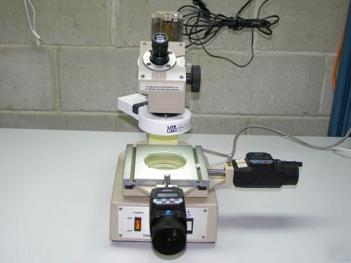 Mitutoyo toolmakers microscope 176-901-1E