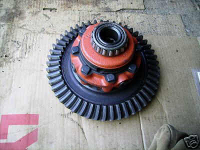 340 utiity farmall tractor differential assy