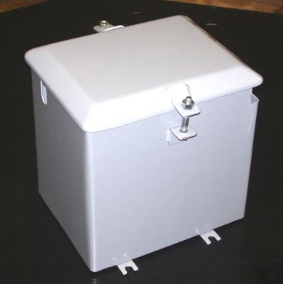 Farmall battery box w/ cover: sa c sc 100 130 140 200