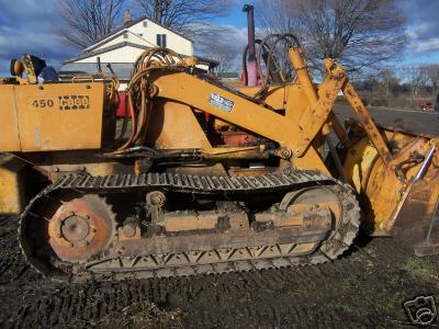 Case 450 crawler track 4 in one bucket - pick -up only