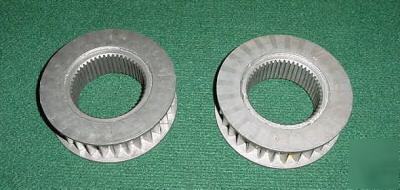 Cat (we think ) spur gears, part #9N1462; nos