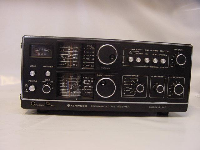 Kenwood r-300 6 band swl hf receiver 13-75M
