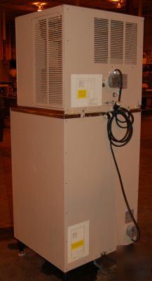 Scotsman ice machine & dispenser bin