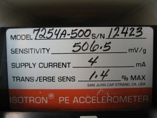 Isotron pe accelerometer 7254A-500