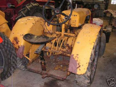 Tractor le roi centaur needs restoration runs