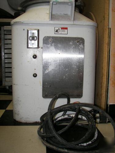 Duchess bakery rolling machine - used pick up only inco