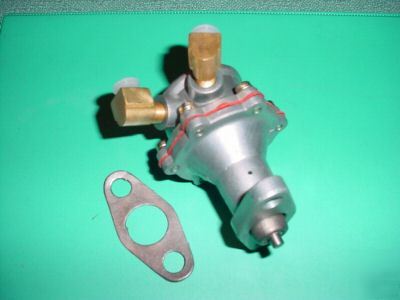 Fuel pump ford tractor 2000, 3000, 4000, 6000, 2600