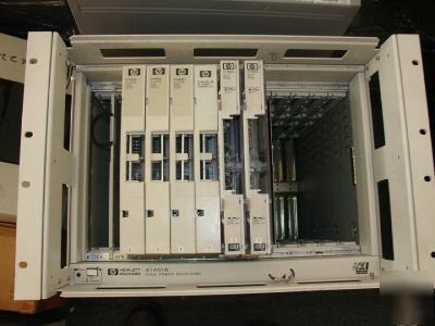 Hp E1401B 75000 c-size vxi mainframe w/ cards