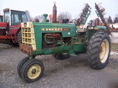 Oliver 1650 narrow front gas tractor working condition