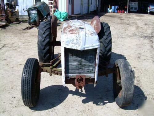 Ford 9N tractor for parts,extra parts,engine